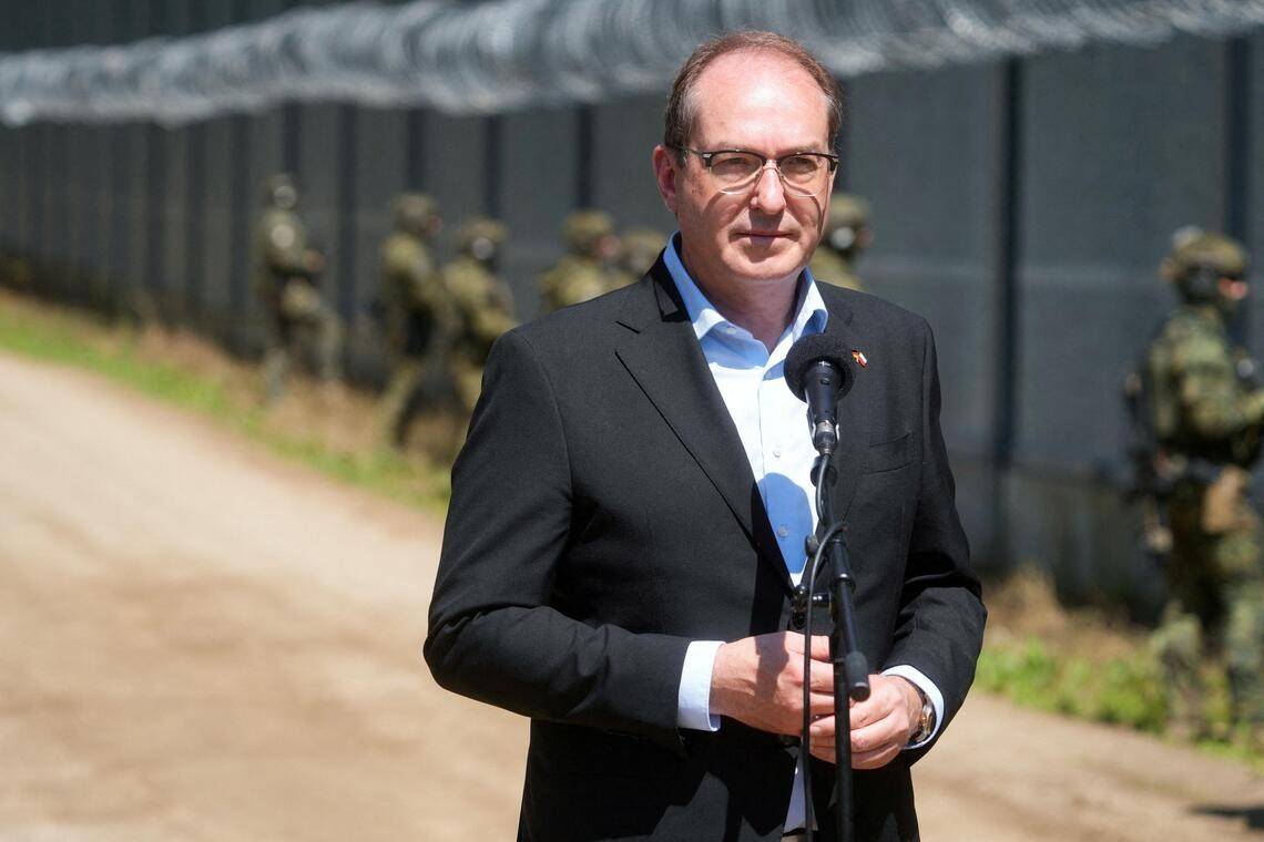 特朗普话音刚落，拉夫罗夫在联合国强硬反击：敢击落俄罗斯飞机？后果自负