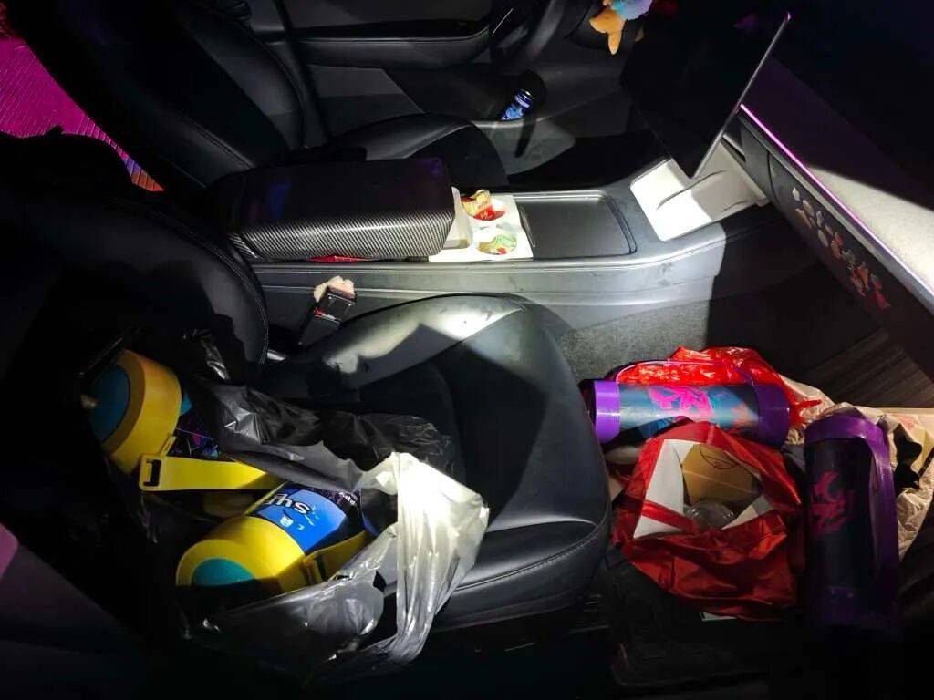 “我要举报我自己！”民警：拘了！